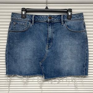 31 // Treasure & Bond Raw Hem Jean Mini Skirt